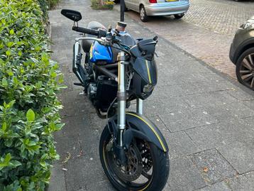 Cagiva Raptor 650 - Naked Bike met Sportuitlaat beschikbaar voor biedingen