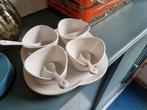 Sec porseleinen set schaaltjes met lepels en onderbord, Nieuw, Ophalen of Verzenden, Schaal of Schalen, Overige stijlen