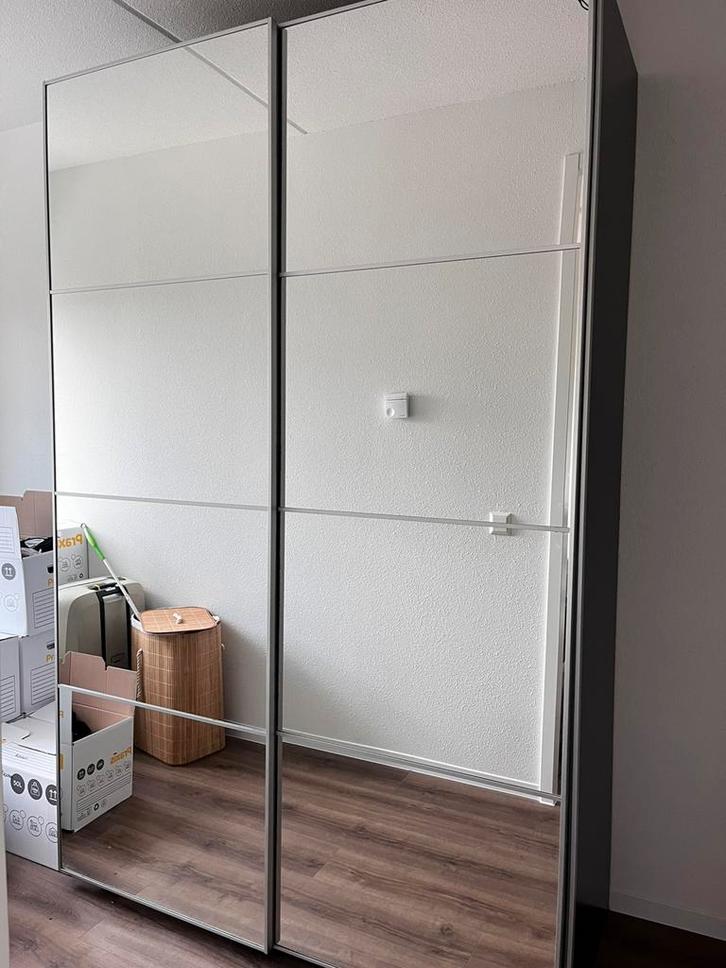 Pax kast Ikea met spiegeldeuren, Huis en Inrichting, Kasten | Kledingkasten, Zo goed als nieuw, 200 cm of meer, 50 tot 75 cm, Ophalen