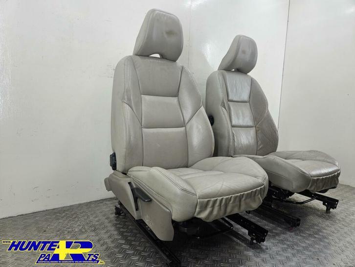 Bekleding set wit leder Volvo V70 II ('05-'08), Auto-onderdelen, Interieur en Bekleding, Volvo, Gebruikt, Ophalen of Verzenden