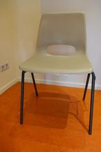 11 stapelbare stoelen, Huis en Inrichting, Stoelen, Ophalen, Gebruikt, Overige kleuren, Metaal