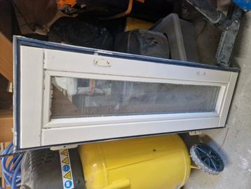 Kiepraampje klein raam 82x28x6cm beschikbaar voor biedingen