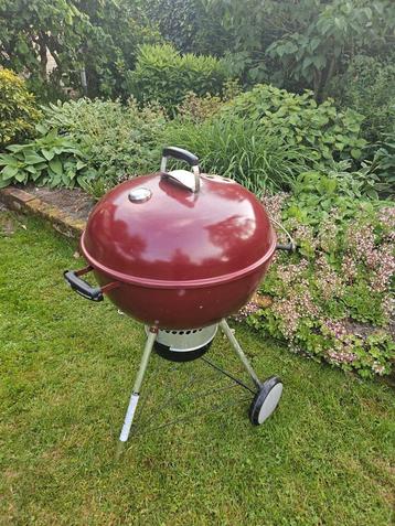Weber master touch crimson red beschikbaar voor biedingen