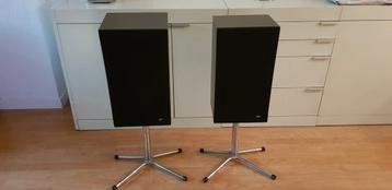 JVC SK-44S Speakers met Stands - Vintage! beschikbaar voor biedingen