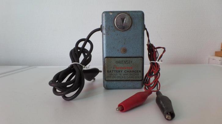 Accu lader, DAVENSET, 6 Volt/0,5 A-(#8696), Auto-onderdelen, Accu's en Toebehoren, Oldtimer onderdelen, Gebruikt, Ophalen of Verzenden