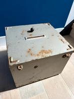 Vintage ijzeren stembus!, Huis en Inrichting, Woonaccessoires | Kisten, Ophalen, Gebruikt, Minder dan 50 cm