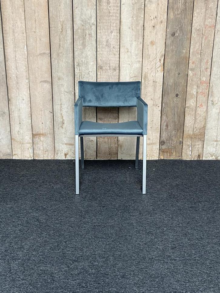 Lente B&B design Studio Parade blauw Velours, Huis en Inrichting, Stoelen, Gebruikt, Vijf, Zes of meer stoelen, Metaal, Stof, Blauw