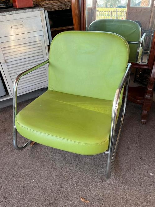 Vintage schommelstoel. Retro buisframe schommel fauteuil, Huis en Inrichting, Fauteuils, Zo goed als nieuw, 50 tot 75 cm, Ophalen