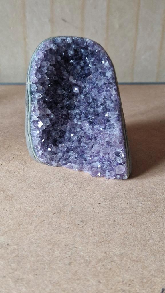 Prachtige Amethist Cluster, Verzamelen, Mineralen en Fossielen, Ophalen of Verzenden