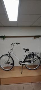 Batavus Monaco N7 stadsfiets met Rollerbrakes, Fietsen en Brommers, Fietsen | Dames | Damesfietsen, Ophalen, Gebruikt, Batavus