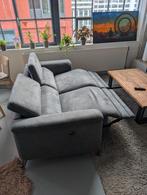 Moderne, verstelbare bank met relaxfunctie en USB-poorten, Huis en Inrichting, Banken | Bankstellen, Ophalen, Kunststof, Tweepersoons