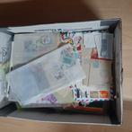 17 boeken + doos, Postzegels en Munten, Postzegels | Volle albums en Verzamelingen, Ophalen of Verzenden
