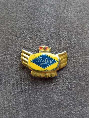 Speldje Riley (Motor car Great Britain) beschikbaar voor biedingen