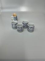 Blauw Saks eierdopjes en cocktailprikkerhouder, Huis en Inrichting, Keuken | Servies, Overige typen, Ophalen of Verzenden, Zo goed als nieuw