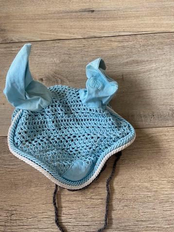 Oornetje te koop beschikbaar voor biedingen
