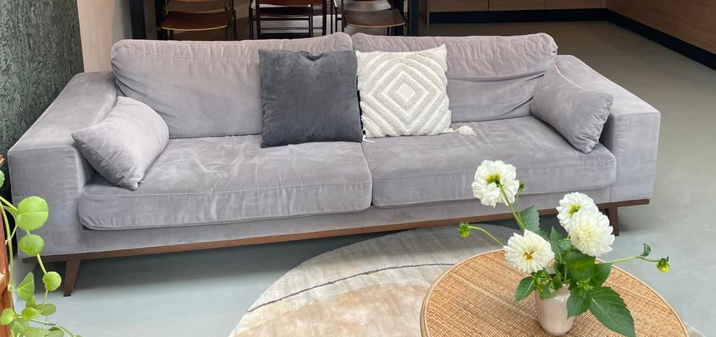 Velvet grijze bank van Wehkamp, Ophalen, Gebruikt