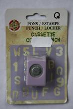 Make me cassette craft punch q, Hobby en Vrije tijd, Kaarten | Zelf maken, Verzenden, Nieuw, Overige thema's, Pons of Mal