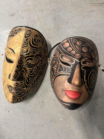 Balinese Houten Maskers - Handgemaakt Ubud beschikbaar voor biedingen