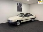 Opel OMEGA 2.0i LS // Uitzonderlijk mooie staat, Omega, Achterwielaandrijving, Gebruikt, Zwart