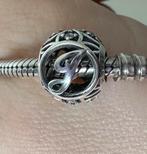 Nieuw zilveren bedel letter J. Gemerkt S925, Sieraden, Tassen en Uiterlijk, Bedels, Overige merken, Verzenden, Nieuw, 1 bedel