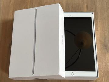 Apple iPad Air 3 (2019) Zilver 256GB Wifi beschikbaar voor biedingen