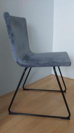 Grijze velvet stoel, Huis en Inrichting, Stoelen, Ophalen, Zo goed als nieuw, Grijs, Eén