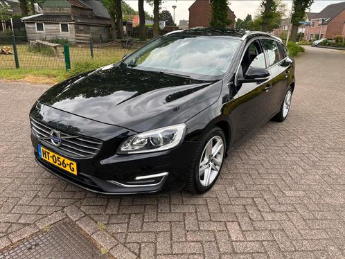 Volvo V60 D6 Twin Engine Geartronic AWD Plug In Hybrid diese, Auto's, Volvo, Bedrijf, V60, 4x4, ABS, Achteruitrijcamera, Airbags