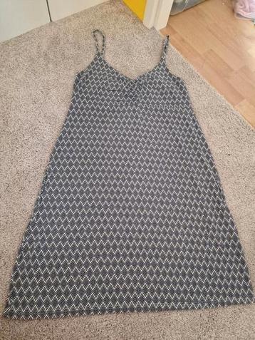 Damesjurk Geisha mt xl/42  beschikbaar voor biedingen