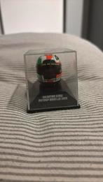 Valentino rossi 1:8 mugello 2002, Ophalen of Verzenden, Zo goed als nieuw, Formule 1