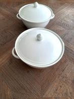 Mooi Wedgwood Windsor servies . 2 Onderborden met chipjes 5, Huis en Inrichting, Keuken | Servies, Nieuw, Ophalen of Verzenden