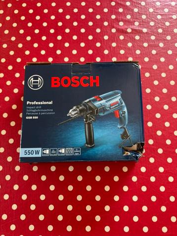 Bosch impact drill GSB 550  Nieuw in doos beschikbaar voor biedingen