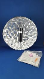 Wandlamp Globular, nieuw in doos. Kap van steen. 4A1, Huis en Inrichting, Lampen | Wandlampen, Ophalen of Verzenden, Gebruikt