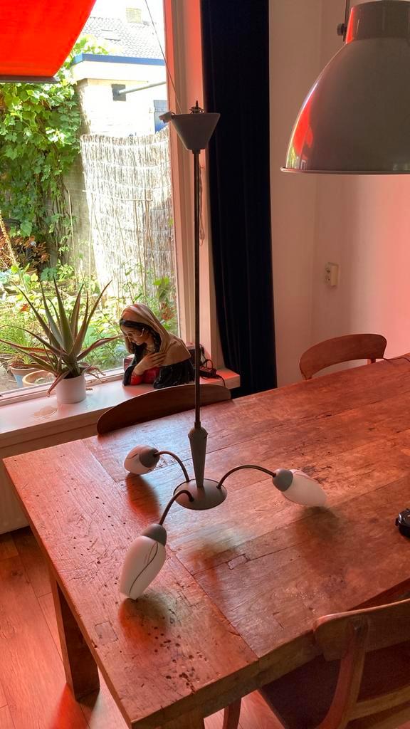 Hanglamp met drie armen, Huis en Inrichting, Lampen | Tafellampen, Gebruikt, 75 cm of meer, Glas, Metaal, Ophalen of Verzenden