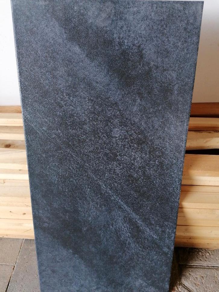 1 pak vloertegels antraciet, 30x60, 1,6 mtr, Doe-het-zelf en Verbouw, Tegels, Nieuw, Vloertegels, Keramiek, 40 tot 60 cm, 20 tot 40 cm