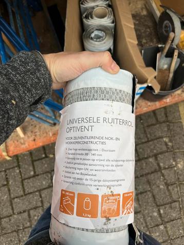 Monier 4x Ruiterrol voor onder nokvorst - zwart beschikbaar voor biedingen