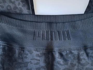 Puma, zwarte sportlegging, maat L beschikbaar voor biedingen