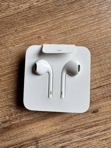 Originele Apple EarPods - Nieuw in verpakking! beschikbaar voor biedingen