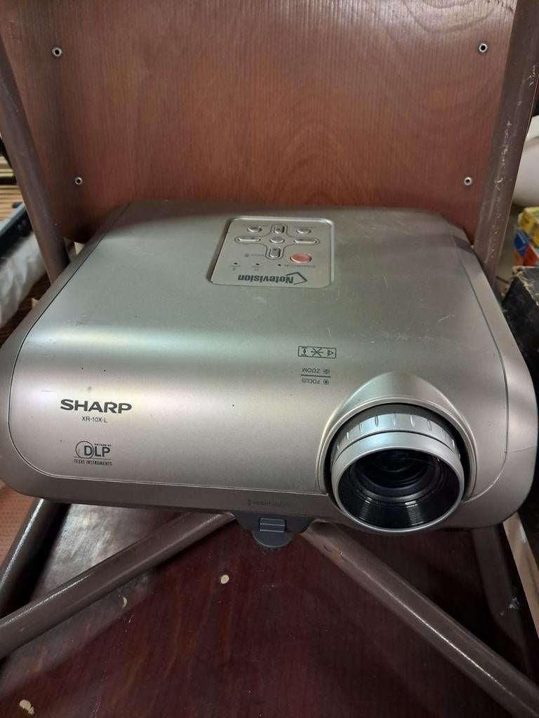 Sharp beamer XR-10X-L, Audio, Tv en Foto, Beamers, Ophalen