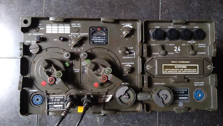 Legerzender/ontvanger RT-67GRC, Telecommunicatie, Zenders en Ontvangers, Gebruikt, Zender en Ontvanger, Ophalen