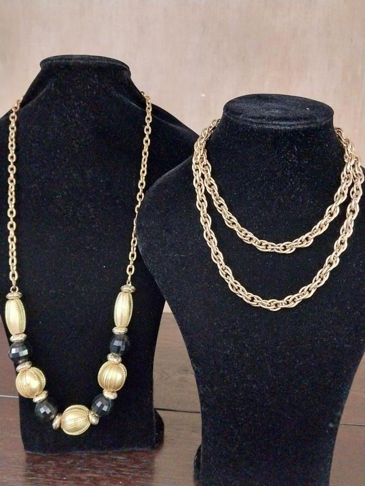 Hals KETTINGEN, Sieraden, Tassen en Uiterlijk, Kettingen, Gebruikt, Ophalen of Verzenden
