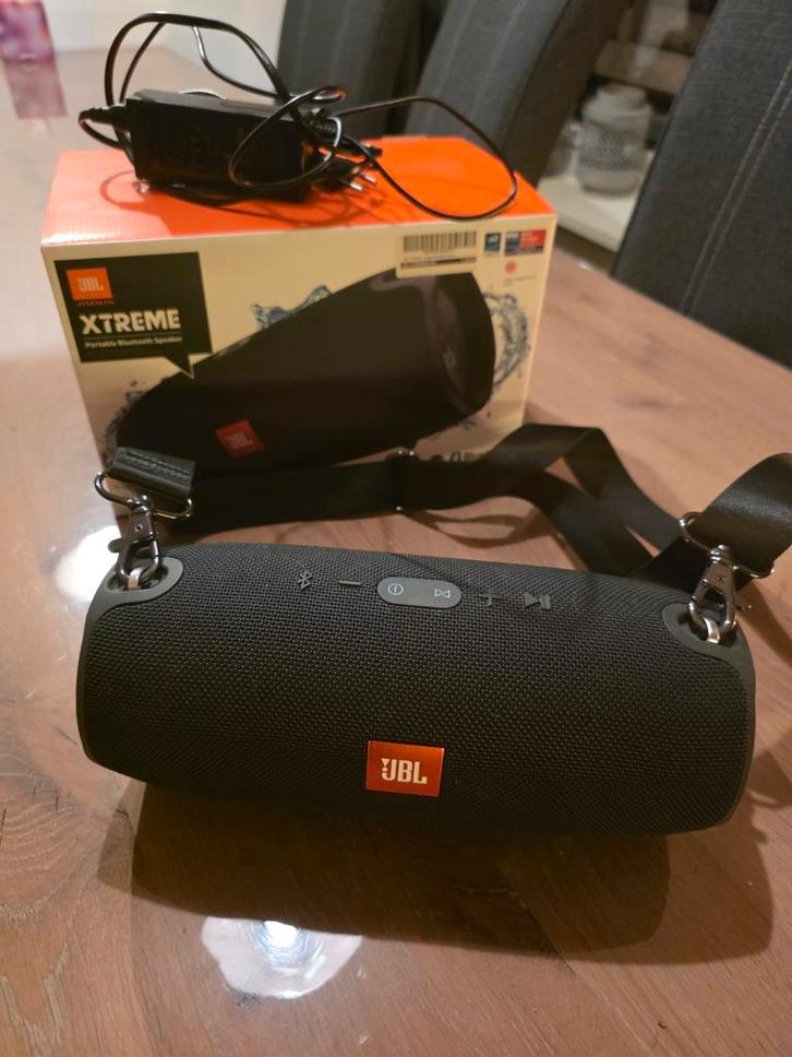 JBL xtreme, Audio, Tv en Foto, Luidsprekers, Zo goed als nieuw, Front, Rear of Stereo speakers, Minder dan 60 watt, JBL, Ophalen of Verzenden