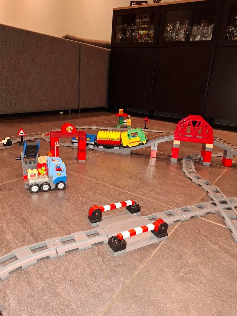 Duplo Treinbaan Lego Ville 5609 - Compleet!, Kinderen en Baby's, Speelgoed | Duplo en Lego, Ophalen of Verzenden, Zo goed als nieuw