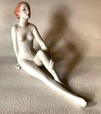 Royal Dux Porselein Beeldje Vrouw, Ophalen of Verzenden