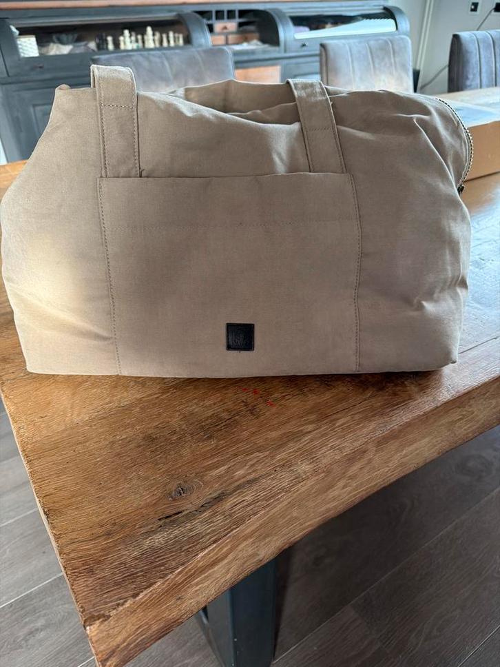 Draagtas kleine hond (designed by Lotte), Dieren en Toebehoren, Honden-accessoires, Zo goed als nieuw, Ophalen of Verzenden