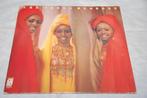 The Three Degrees – The Thee Degrees LP Vinyl, Cd's en Dvd's, Vinyl | R&B en Soul, 1960 tot 1980, Gebruikt, Ophalen of Verzenden