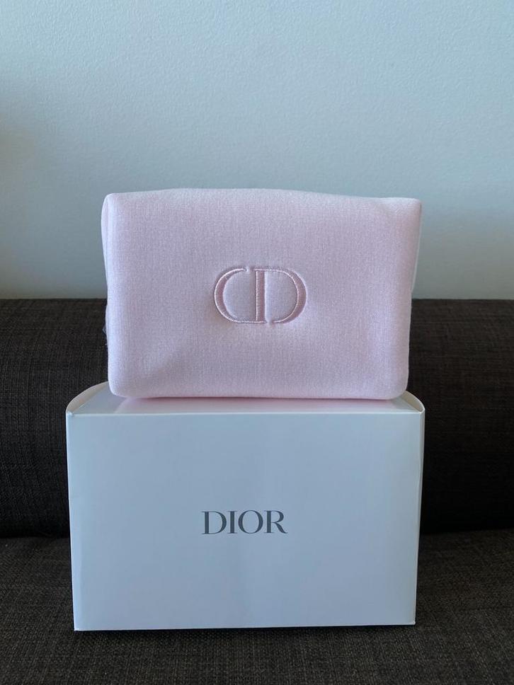 Dior Toilettas / Makeup Tas - Roze, Sieraden, Tassen en Uiterlijk, Toilettassen, Nieuw, Dame, Roze, Ophalen of Verzenden