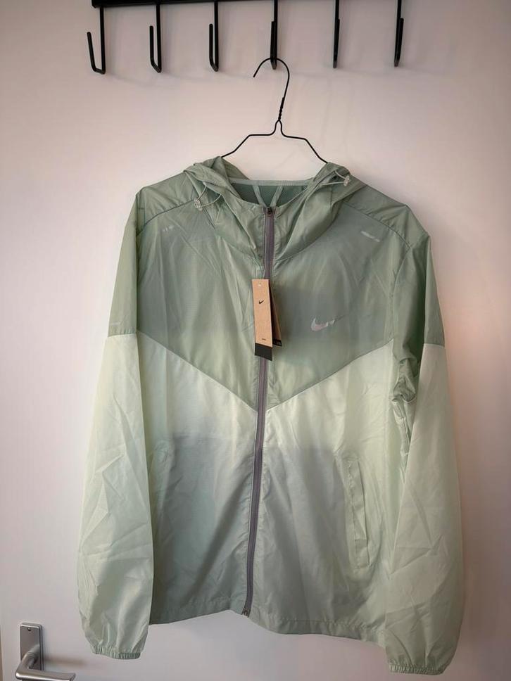 Nike Miller Running Jacket Light Green, Kleding | Heren, Jassen | Zomer, Nieuw, Maat 48/50 (M), Ophalen of Verzenden