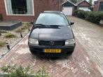 Volkswagen Polo 1.4 44KW 2001 Zwart, Auto's, Volkswagen, Voorwielaandrijving, Zwart, 4 cilinders, Zwart