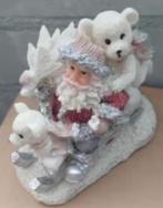 Kerstmanbeeldje met ijsberen, Ophalen of Verzenden