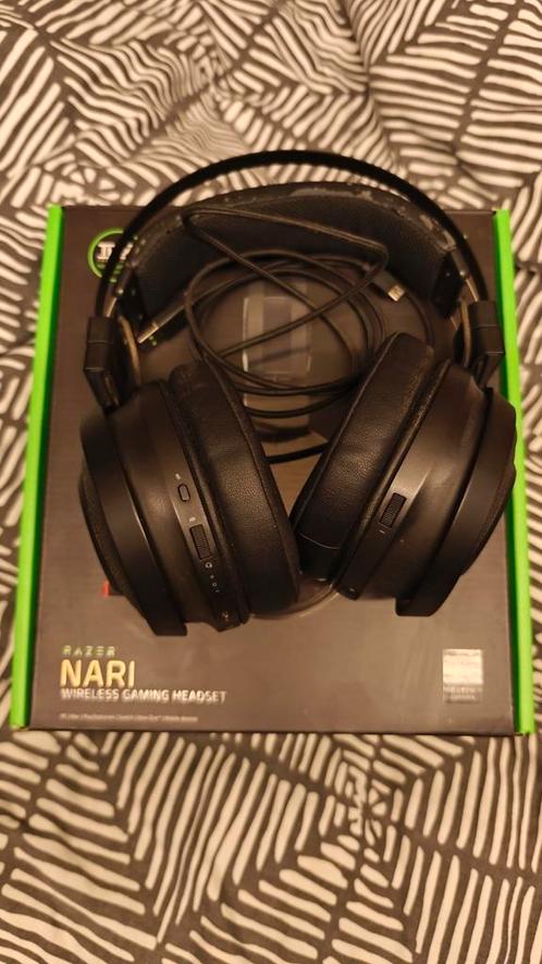Razer Nari wireless headset, Computers en Software, Headsets, Gebruikt, Over-ear, Draadloos, Gaming headset, Ophalen of Verzenden